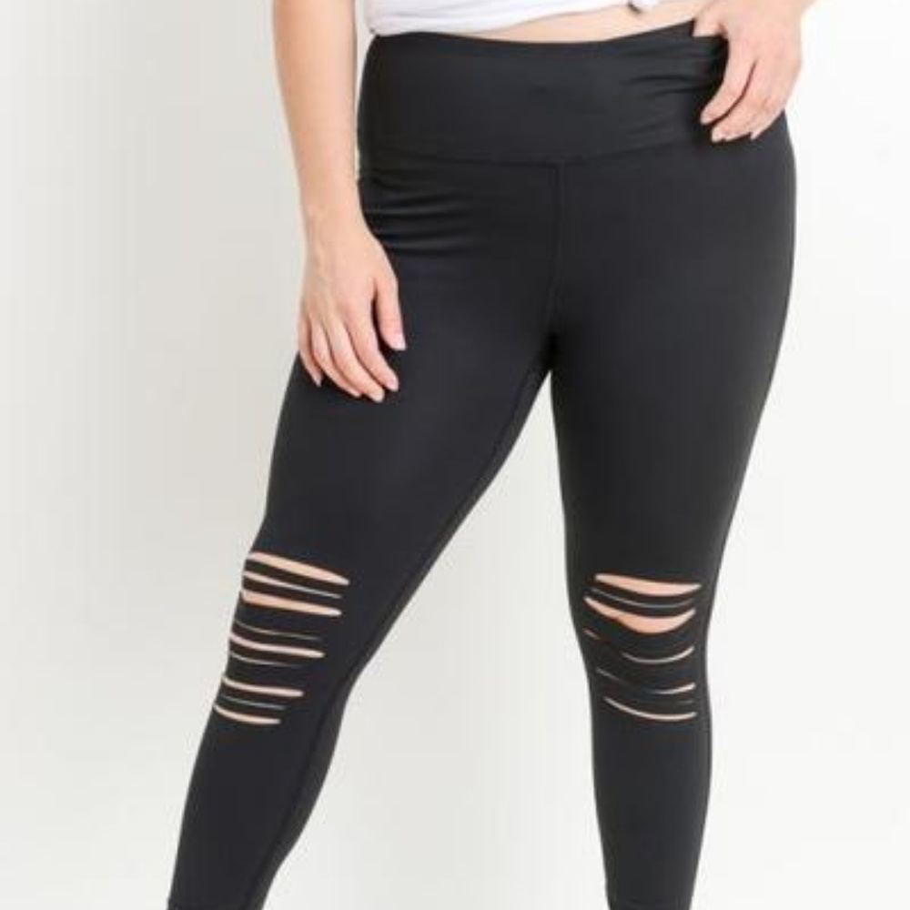 Women PLUS Size Highwaist Shredded Knee Laser-Cut